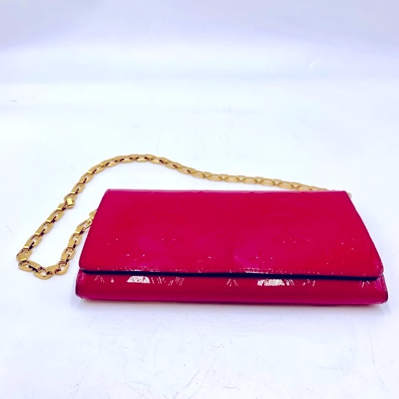 Auth Louis Vuitton Felicie Magenta Vernis Wallet on Chain Pouchette Shoulder Bag - Picture 3 of 15